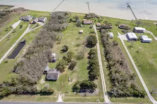 11910 Cedar Gully Rd, Beach City, TX 77523 - Photo 50