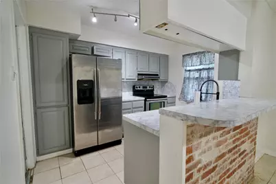 4430 Smooth Oak Lane, Houston, TX 77053 - Photo 6