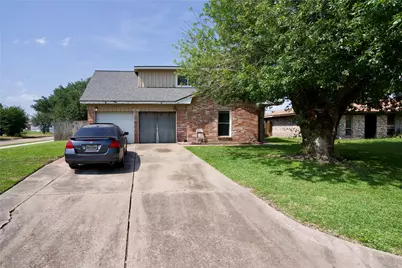 4430 Smooth Oak Lane, Houston, TX 77053 - Photo 1