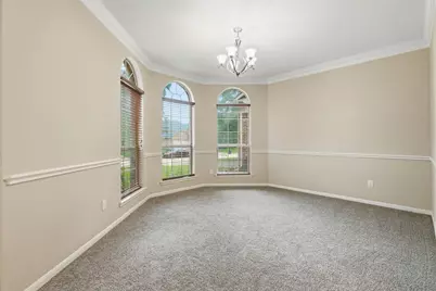 12410 Adams Ridge Lane, Humble, TX 77346 - Photo 10