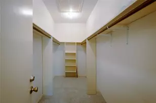 11711 Memorial Dr, Houston, TX 77024 - Photo 24