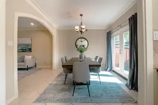 11711 Memorial Dr, Houston, TX 77024 - Photo 4