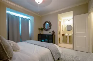 11711 Memorial Dr, Houston, TX 77024 - Photo 20