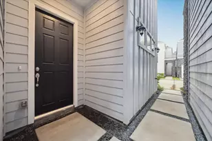 8812 Hollister Pine Ct, Houston, TX 77080 - Photo 24