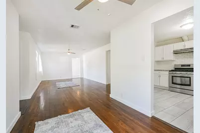 7546 Greendowns Street, Houston, TX 77087 - Photo 12