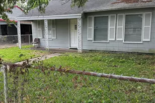 328 Garland St, Beaumont, TX 77705 - Photo 2