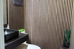 2205 Staples St, Houston, TX 77026 - Photo 10