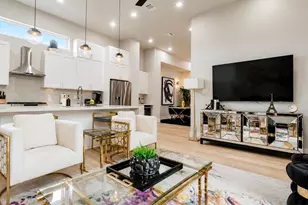 3511 Hutchins St, Houston, TX 77004 - Photo 2