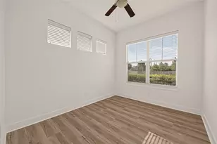 8821 Hollister Pine Ct, Houston, TX 77080 - Photo 20