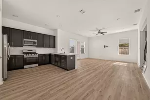 8821 Hollister Pine Ct, Houston, TX 77080 - Photo 12