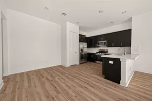 8821 Hollister Pine Ct, Houston, TX 77080 - Photo 10