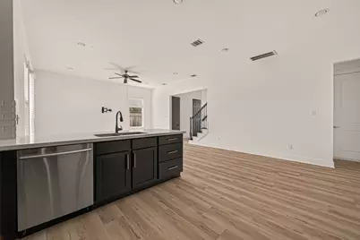8821 Hollister Pine Court, Houston, TX 77080 - Photo 16