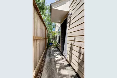 1720 Bailey Street, Houston, TX 77019 - Photo 16