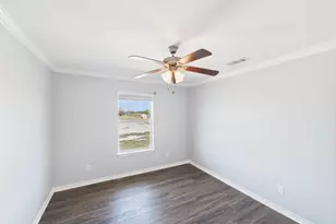 162 Sailfish Dr, Rockport, TX 78382 - Photo 16