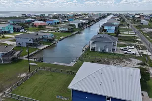 162 Sailfish Dr, Rockport, TX 78382 - Photo 2