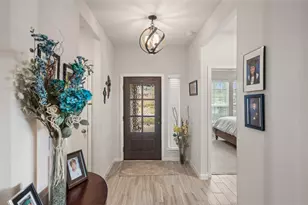 305 Royal Lily Trl, Montgomery, TX 77316 - Photo 4