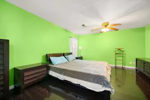 2829 N Sonny Ln, Galveston, TX 77554 - Photo 16