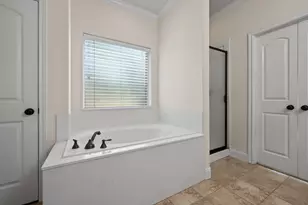 1743 Hill Top Ln, Kingwood, TX 77339 - Photo 22