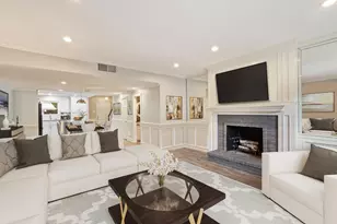 2236 S Piney Point Rd, Houston, TX 77063 - Photo 10