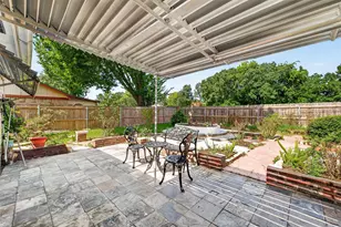 1119 Pinecroft Dr, Sugar Land, TX 77498 - Photo 40