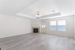2923 Katy Briar Ln, Katy, TX 77449 - Photo 4