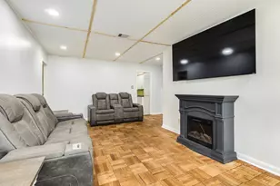 107 Gardenia St, Lake Jackson, TX 77566 - Photo 22