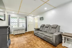 107 Gardenia St, Lake Jackson, TX 77566 - Photo 10