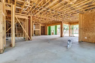 10314 Memorial Dr, Houston, TX 77024 - Photo 14