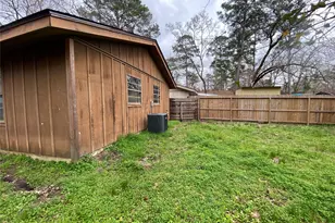 28629 Netawaka, Huntsville, TX 77320 - Photo 20