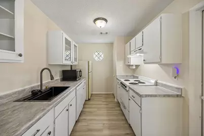 3123 Raccoon Run, Spring, TX 77373 - Photo 6