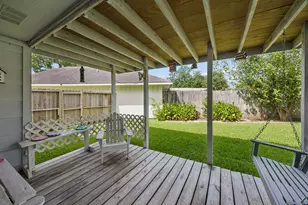3123 Raccoon Run, Spring, TX 77373 - Photo 4