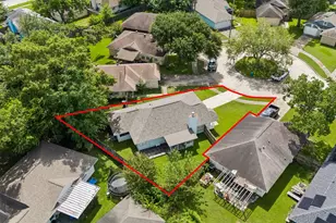 3123 Raccoon Run, Spring, TX 77373 - Photo 2