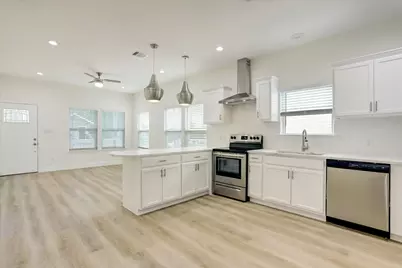 3515 Delhi Street, Houston, TX 77022 - Photo 10