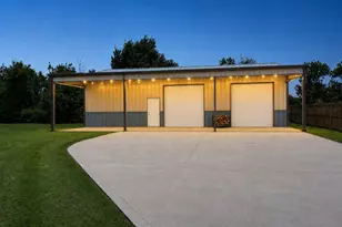 5118 Landon Ln, Baytown, TX 77523 - Photo 4