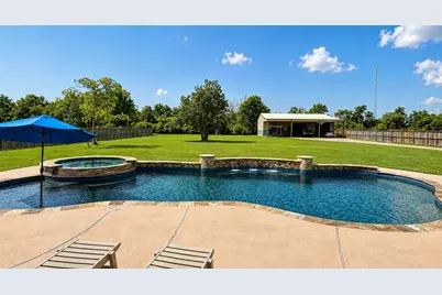 5118 Landon Lane, Baytown, TX 77523 - Photo 2