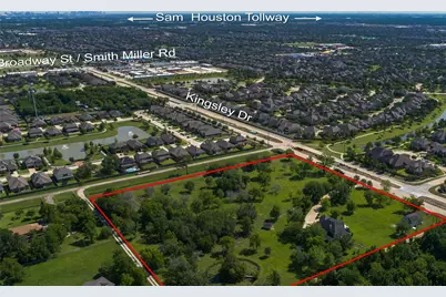 2750 County Road 48, Rosharon, TX 77583 - Photo 2