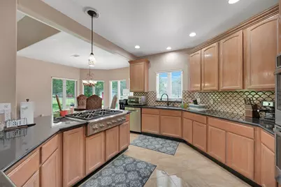 2750 County Road 48, Rosharon, TX 77583 - Photo 14