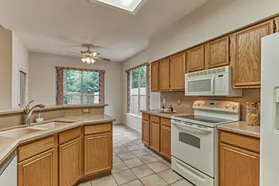 38 Tranquil Glade Place, The Woodlands, TX 77381 - Photo 22