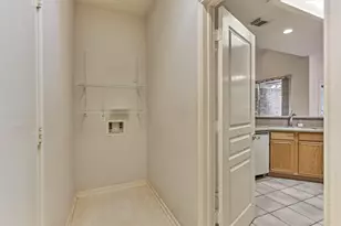38 Tranquil Glade Pl, The Woodlands, TX 77381 - Photo 24