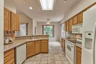38 Tranquil Glade Pl, The Woodlands, TX 77381 - Photo 20