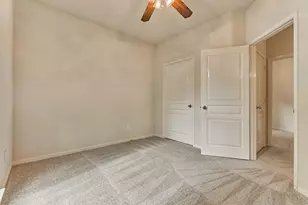 38 Tranquil Glade Pl, The Woodlands, TX 77381 - Photo 34