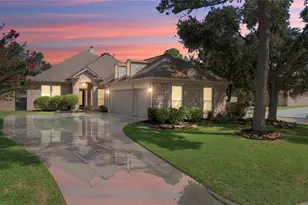 1227 Maiden Way Dr, Spring, TX 77379 - Photo 2