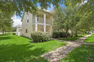 11926 Jelicoe Dr, Houston, TX 77047 - Photo 2