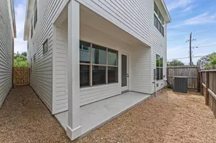 8818 Hollywood Garden Ln, Houston, TX 77080 - Photo 26