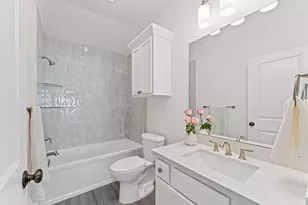8818 Hollywood Garden Ln, Houston, TX 77080 - Photo 20