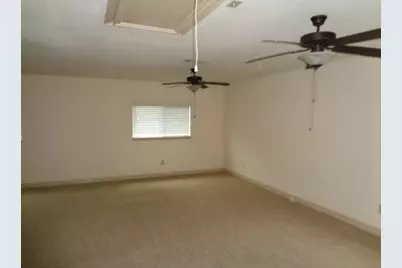 10205 Wood Fern Court, Conroe, TX 77385 - Photo 6