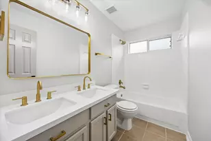 9127 Stoneleigh Dr, Sugar Land, TX 77479 - Photo 26
