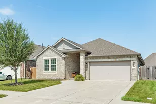 1842 Kenley Wy, Alvin, TX 77511 - Photo 2
