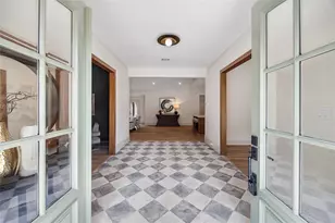 5642 Pine Forest Rd, Houston, TX 77056 - Photo 4
