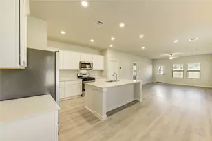 21526 George Wayne Wy, Balch Springs, TX 77379 - Photo 4